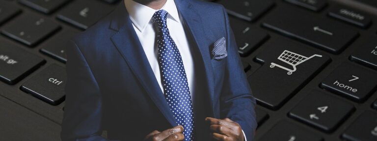 E-Commerces Carbon Footprint: Clicking Towards Sustainability