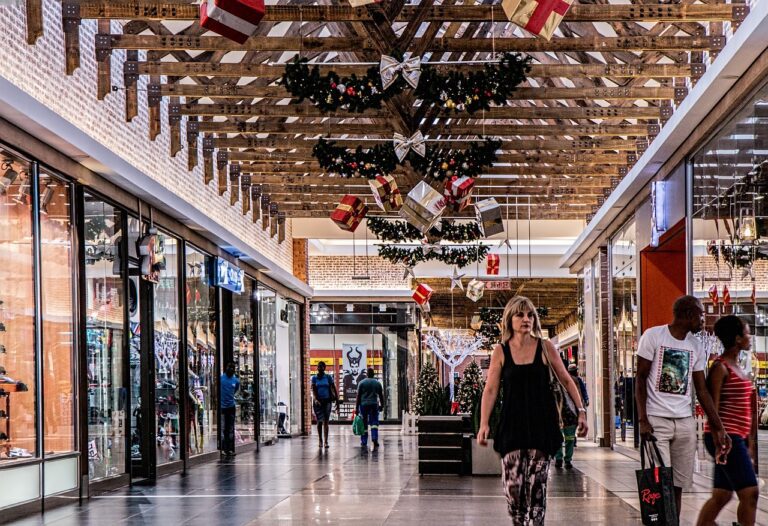 E-Commerces Next Frontier: Sustainable Practices, Lasting Profits.